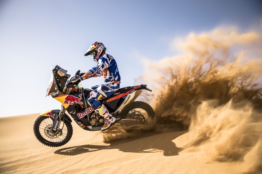 H KTM παρουσιάζει τη νέα μοτοσυκλέτα KTM 450 Factory Rally στο Μαρόκο!